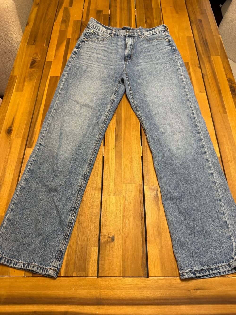 Aeropostale Jeans Size 4 Reg Light Wash